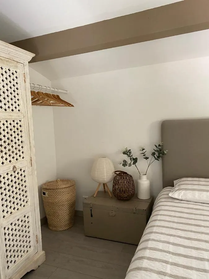 Duplex Face Au Lac A 600 Metres De La Mer Six-Fours-les-Plages 0*,